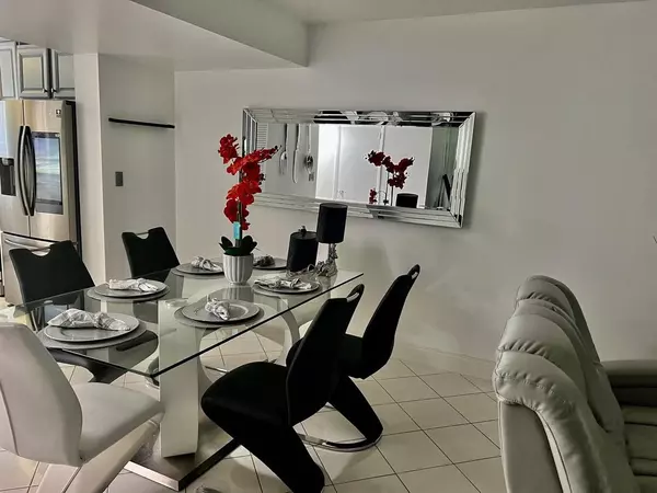 Lake Worth, FL 33467,4455 Luxemburg CT