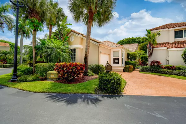 Boca Raton, FL 33487,17586 Tiffany Trace DR