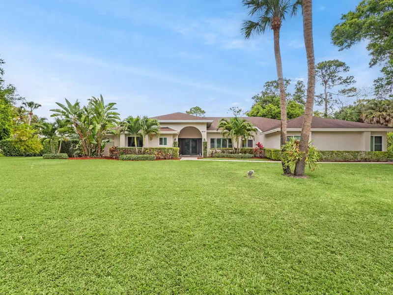 8659 Thousand Pines CIR, West Palm Beach, FL 33411