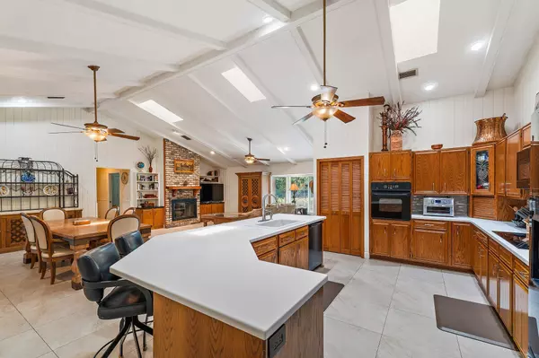 Jupiter, FL 33478,10226 Trailwood CIR