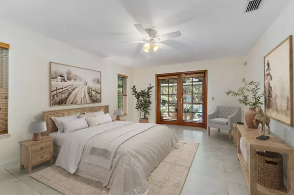 Jupiter, FL 33478,10226 Trailwood CIR