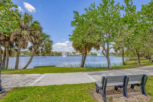 Juno Beach, FL 33408,80 Celestial WAY 213