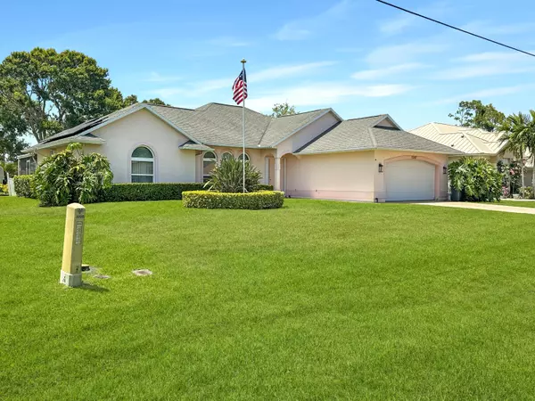 Fort Pierce, FL 34951,5207 Indian Bend LN