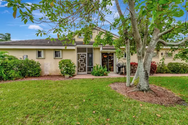 Lake Worth, FL 33467,6876 Parisian WAY