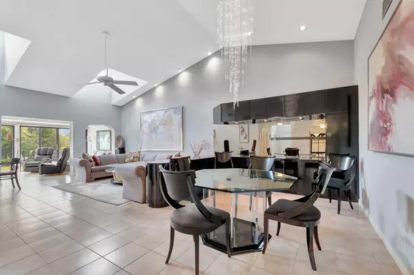 Lake Worth, FL 33467,6876 Parisian WAY