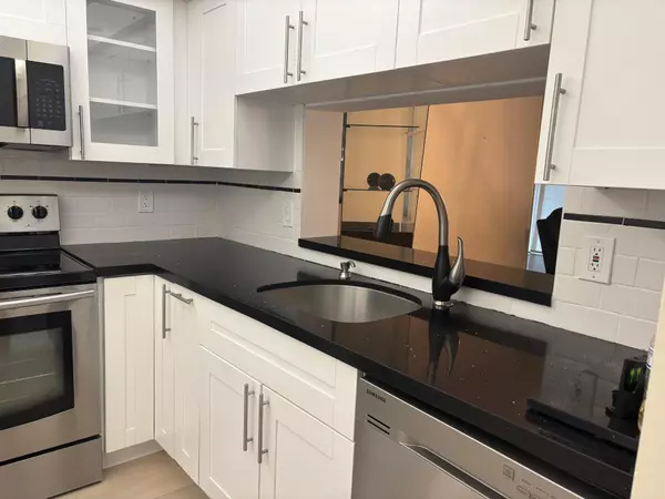 Delray Beach, FL 33446,14476 Amberly LN 308