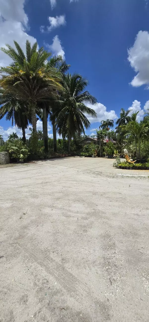 Boynton Beach, FL 33472