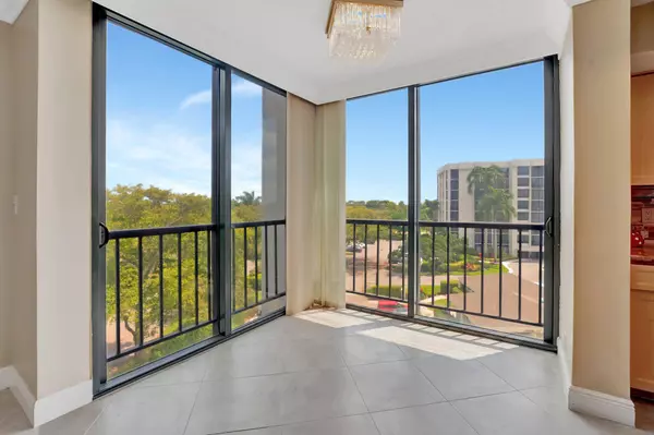 Boca Raton, FL 33434,6805 Willow Wood DR 5052