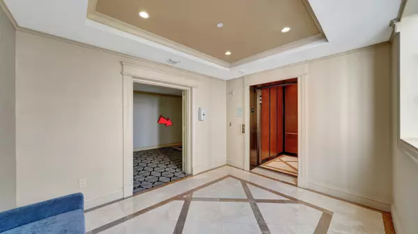 Boca Raton, FL 33432,233 S Federal Hwy HWY 425