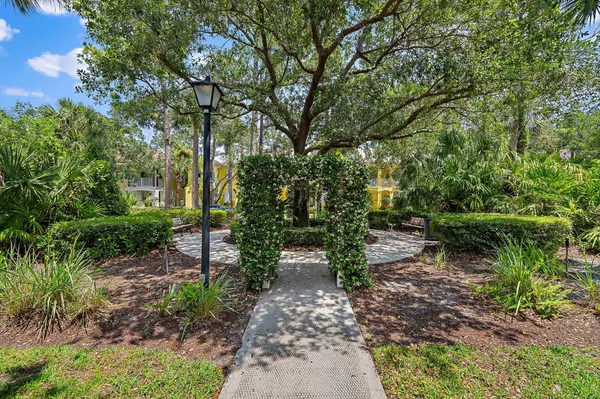 Jupiter, FL 33458,3256 W Community DR