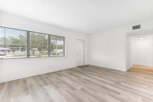 Fort Lauderdale, FL 33311,918 NW 14th CT
