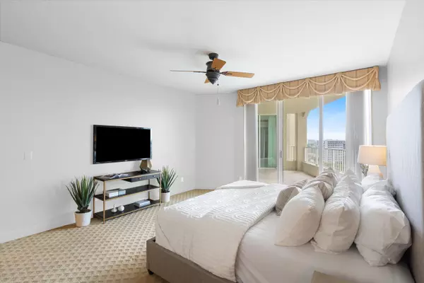 Highland Beach, FL 33487,3720 S Ocean BLVD 1204