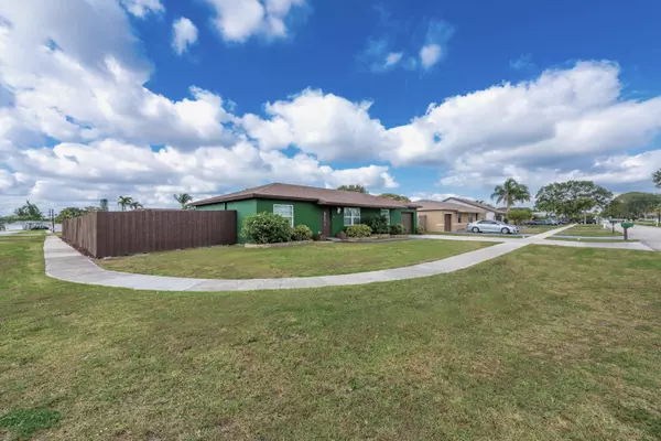 Boca Raton, FL 33434,9308 Gettysburg RD