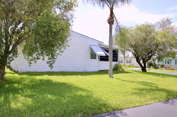 Fort Pierce, FL 34982,334 Seahorse TER