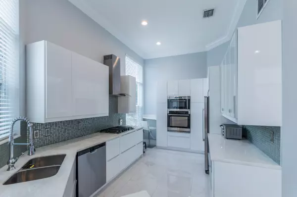Boca Raton, FL 33496,6543 NW 43rd Ter TER