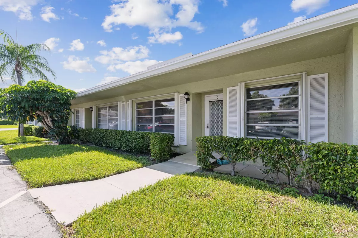 Delray Beach, FL 33445,1120 Cactus TER 46-C