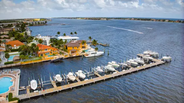 Boynton Beach, FL 33435,132 Harbors Way WAY