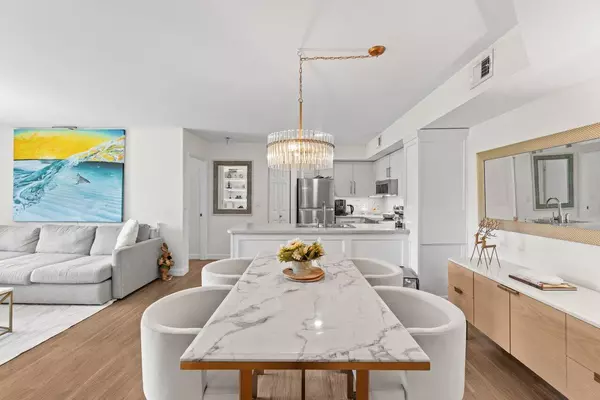 Hypoluxo, FL 33462,127 Yacht Club WAY 208