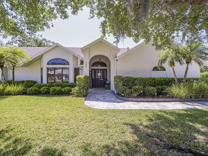 988 Spanish Wells DR, Melbourne, FL 32940