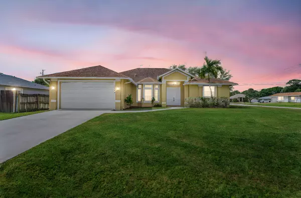 Port Saint Lucie, FL 34953,1490 SW Dow LN
