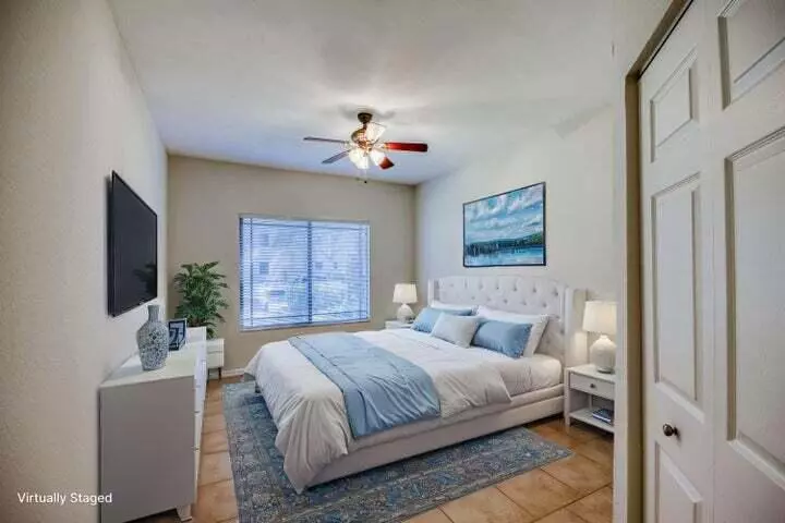 2728 Anzio CT 105, Palm Beach Gardens, FL 33410