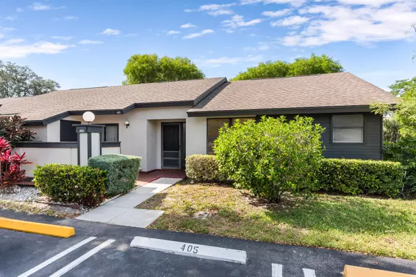 405 Northgate CT, Royal Palm Beach, FL 33411