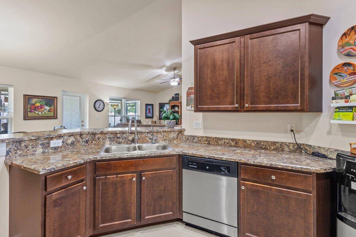 Port Saint Lucie, FL 34953,1441 SW Oriole LN