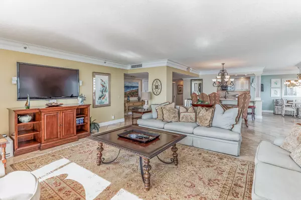 Singer Island, FL 33404,4000 N Ocean DR 401