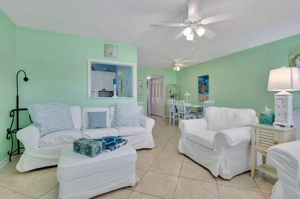 West Palm Beach, FL 33417,107 E Sheffield