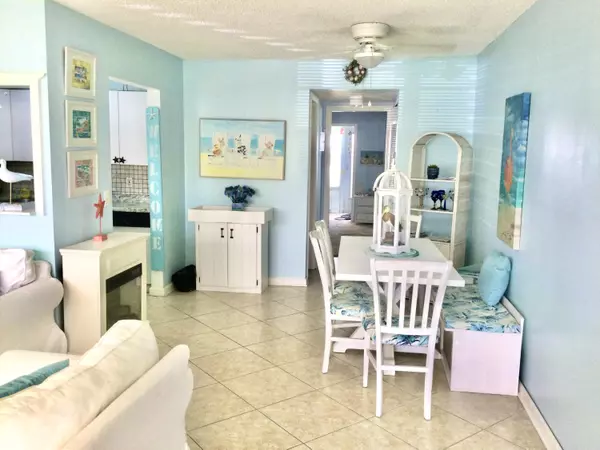 West Palm Beach, FL 33417,107 E Sheffield