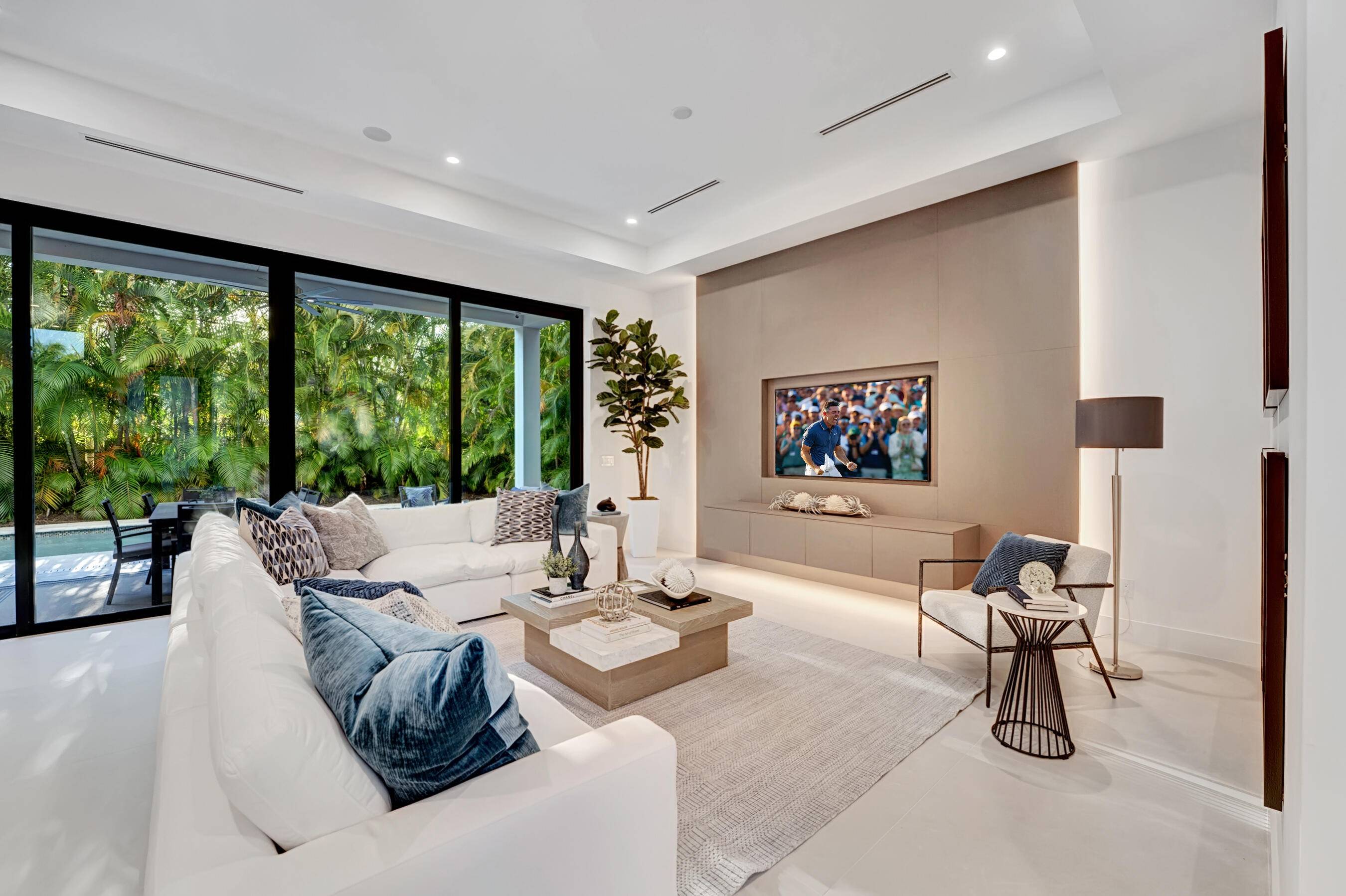 Boca Raton, FL 33432,1133 NE 3rd AVE