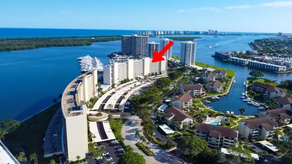 North Palm Beach, FL 33408,122 Lakeshore DR 1134