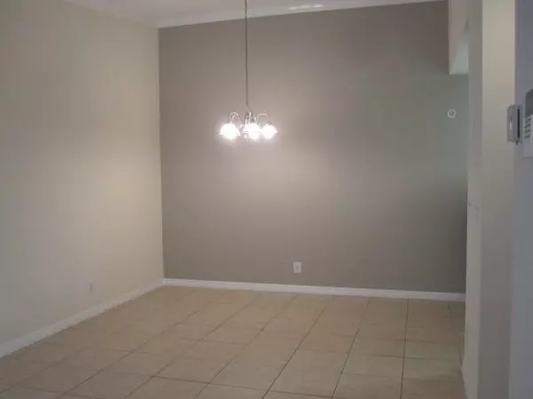 West Palm Beach, FL 33417,5020 Sanctuary WAY B