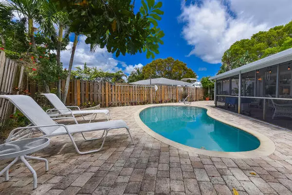 Tequesta, FL 33469,316 Leigh RD