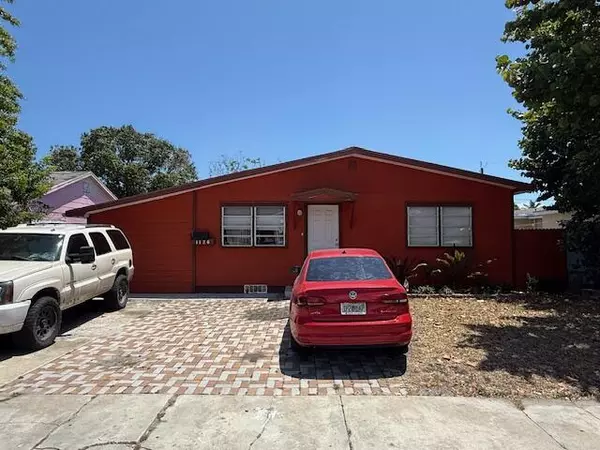 1126 S L ST, Lake Worth Beach, FL 33460