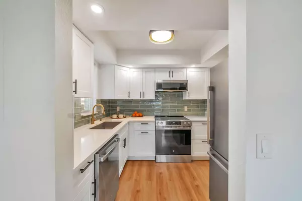 Port Saint Lucie, FL 34952,1602 SE Green Acres CIR U204