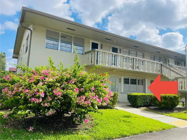 142 Sussex H,  West Palm Beach,  FL 33417