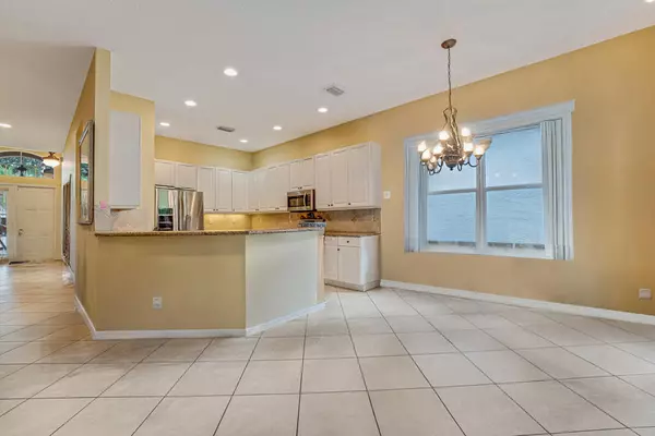 Lake Worth, FL 33467,7562 Starfish Reef LN