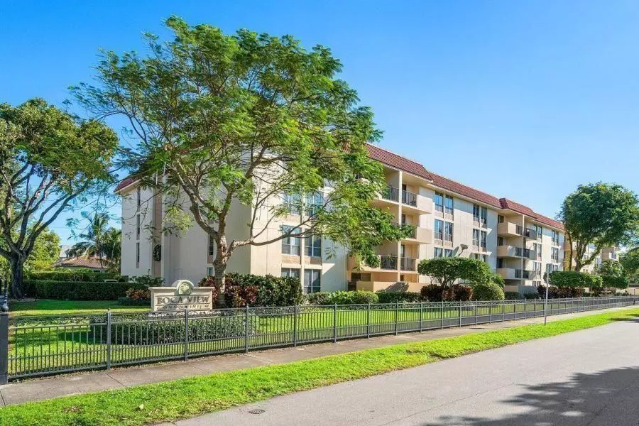 Boca Raton, FL 33432,1000 Spanish River RD 4v