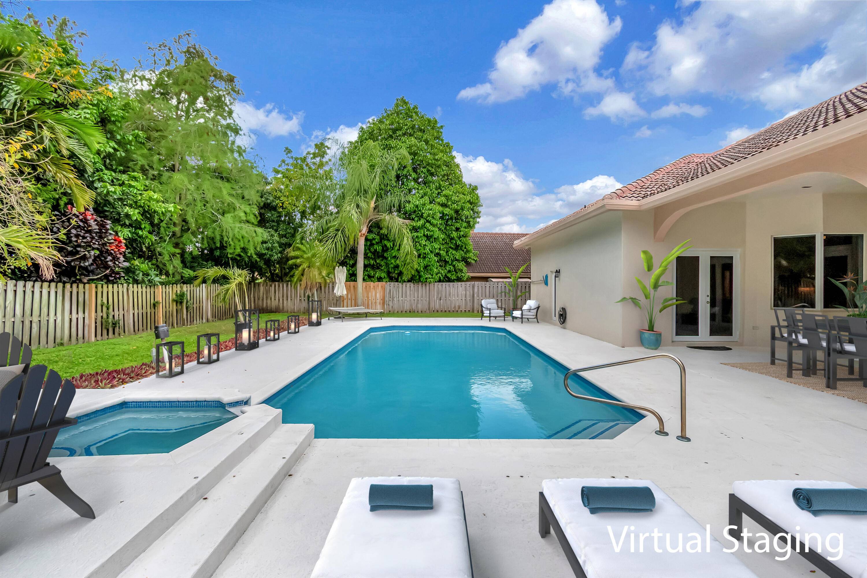 13645 Folkestone CT, Wellington, FL 33414