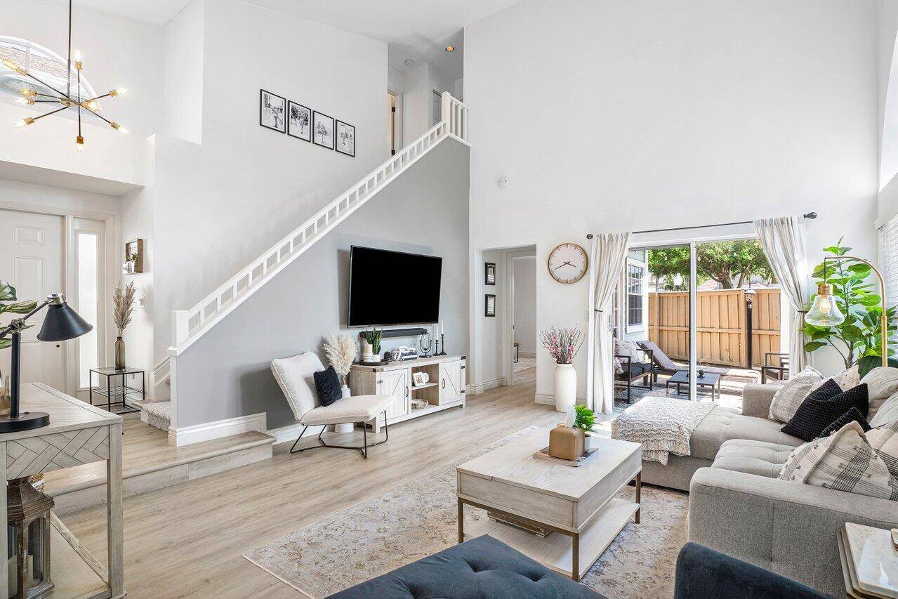 Boca Raton, FL 33486,5120 Coronado RDG