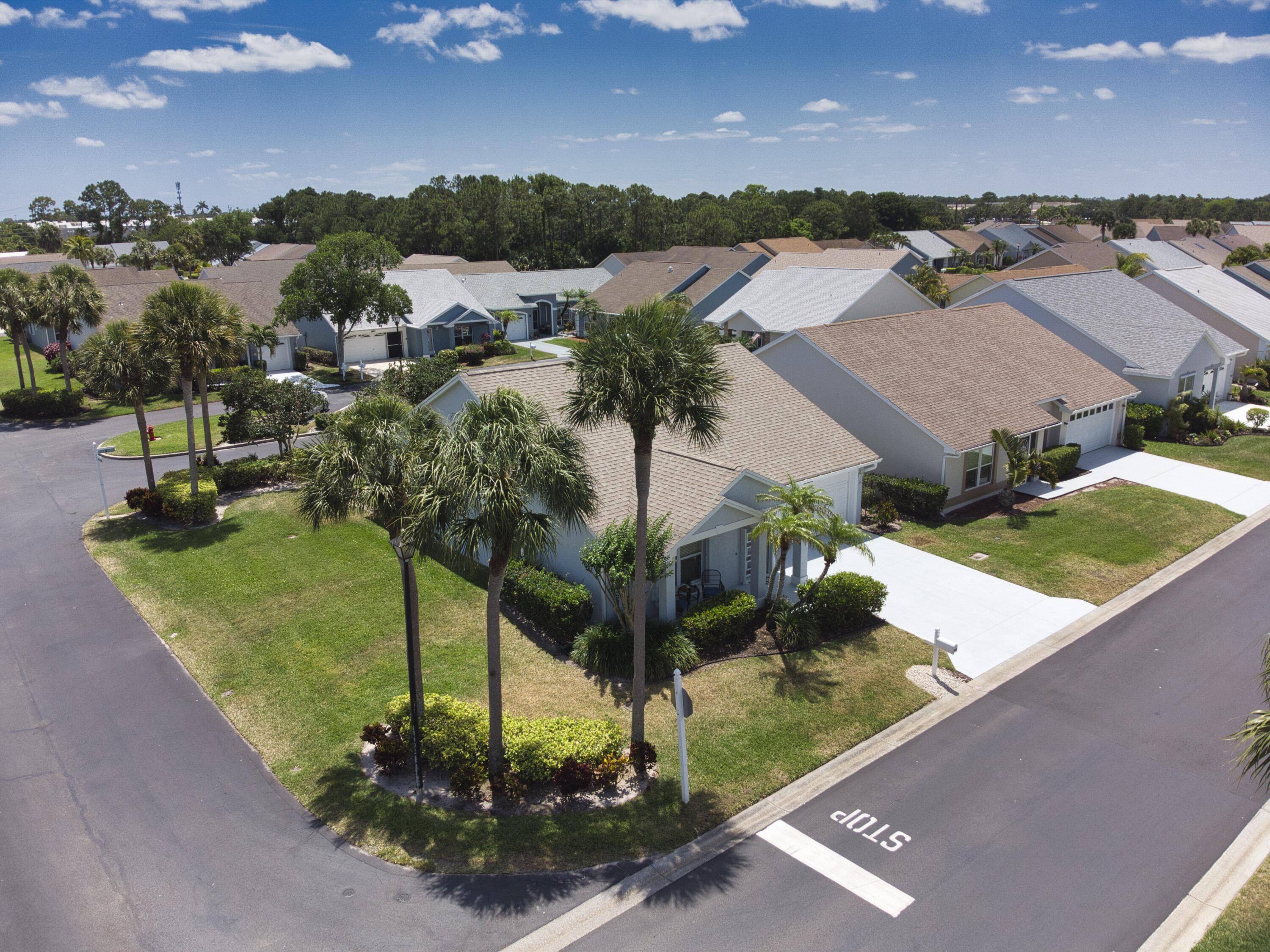 1054 NW Tuscany DR, Port Saint Lucie, FL 34986