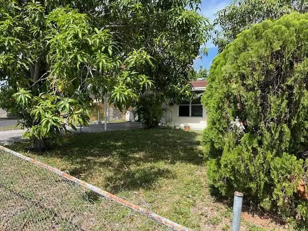 Lauderhill, FL 33313,1164 NW 45th AVE