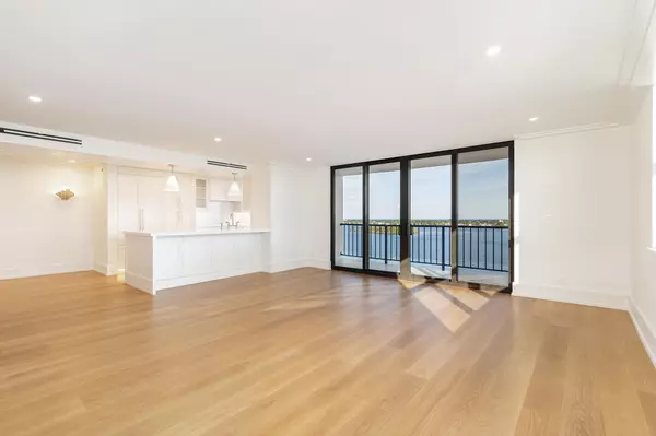 West Palm Beach, FL 33405,3800 Washington RD 1006