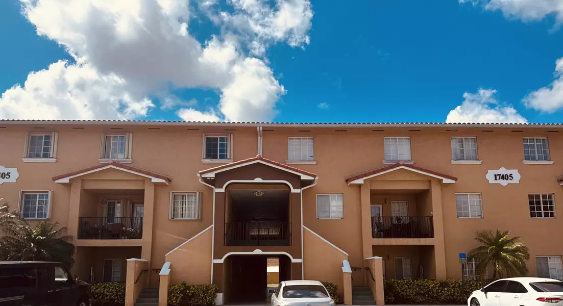 17405 NW 75th PL 107, Hialeah, FL 33015