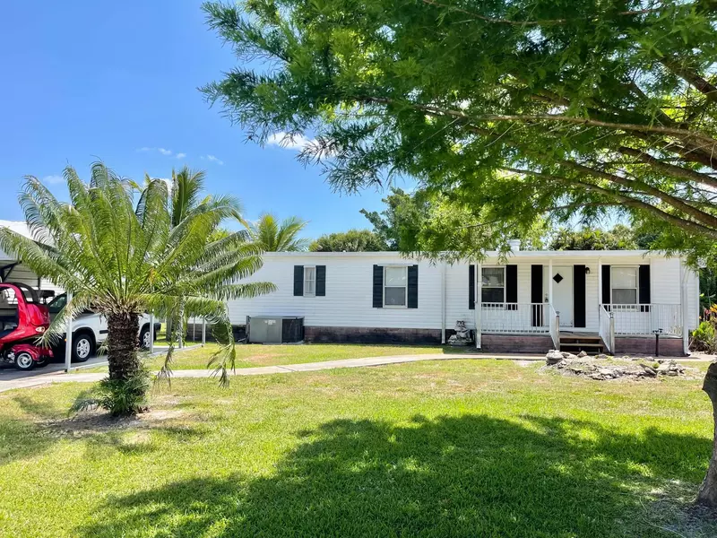 3020 SE 38th AVE, Okeechobee, FL 34974