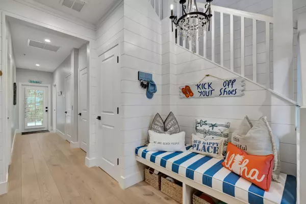 Juno Beach, FL 33408,270 Mercury RD D