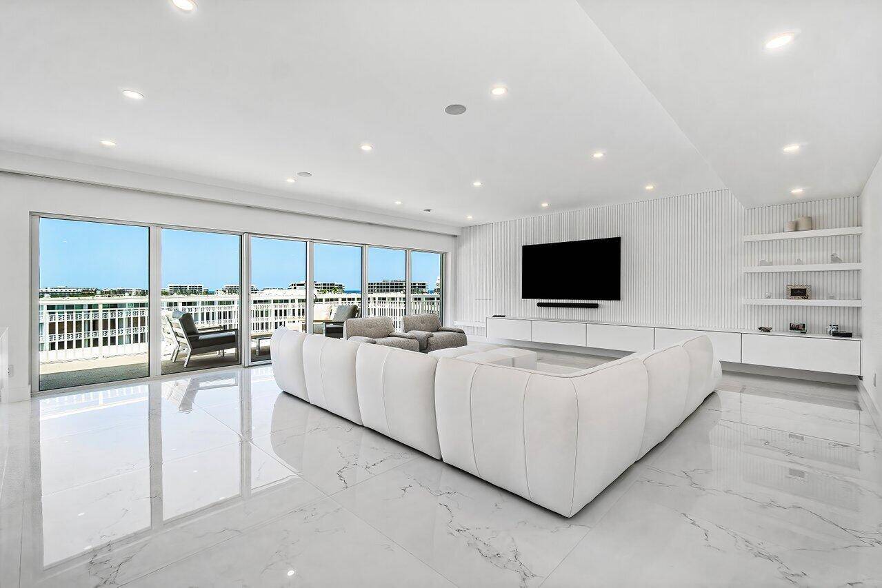 Palm Beach, FL 33480,2773 S Ocean BLVD Ph-C