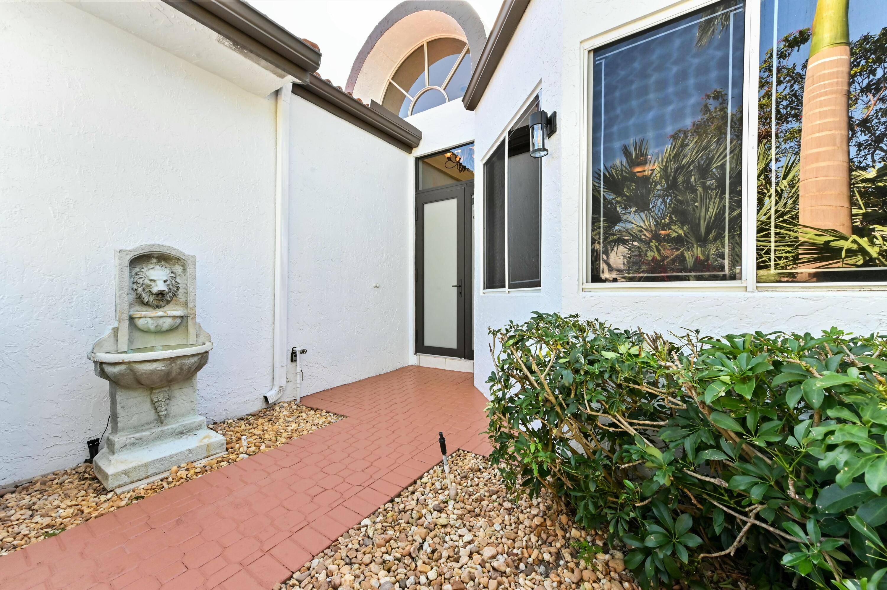 Boca Raton, FL 33496,17272 Hampton BLVD