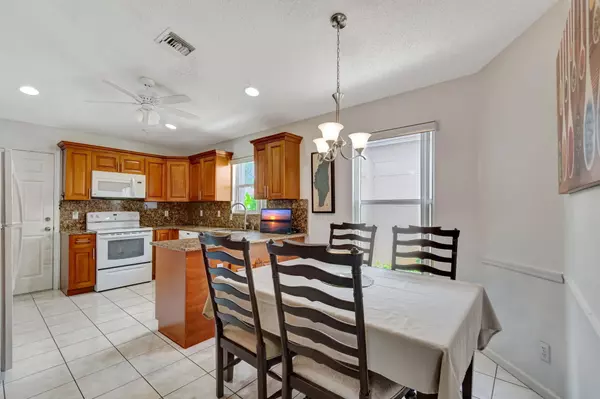 Greenacres, FL 33413,1028 Island Manor DR